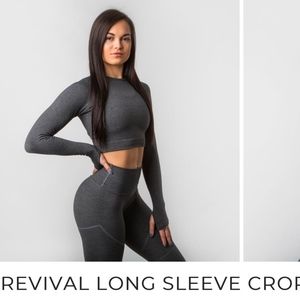 Alphalete revival long sleeve crop - charcoal